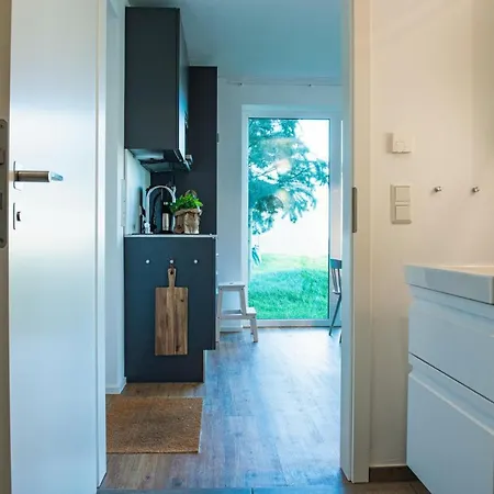 Cozy In Lembruch-duemmer Apartment *